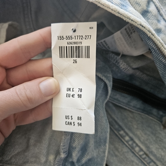 Abercrombie & Fitch Mom Jean Light Wash Size 26/2 - Picture 3 of 6